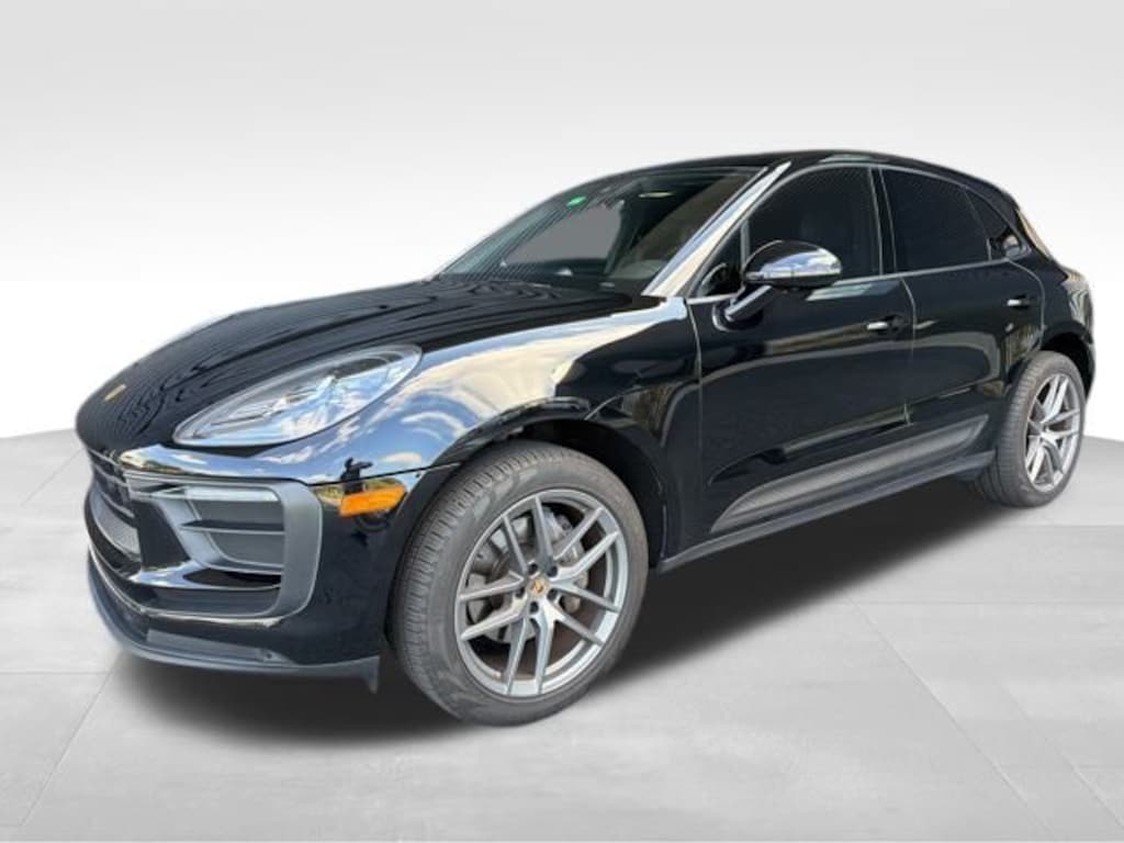 Certified 2022 Porsche Macan  SUV