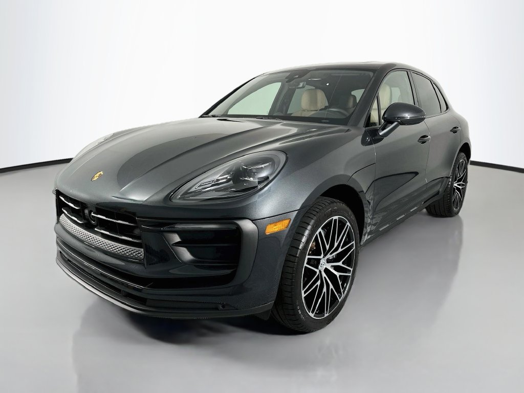 2026 Porsche Macan