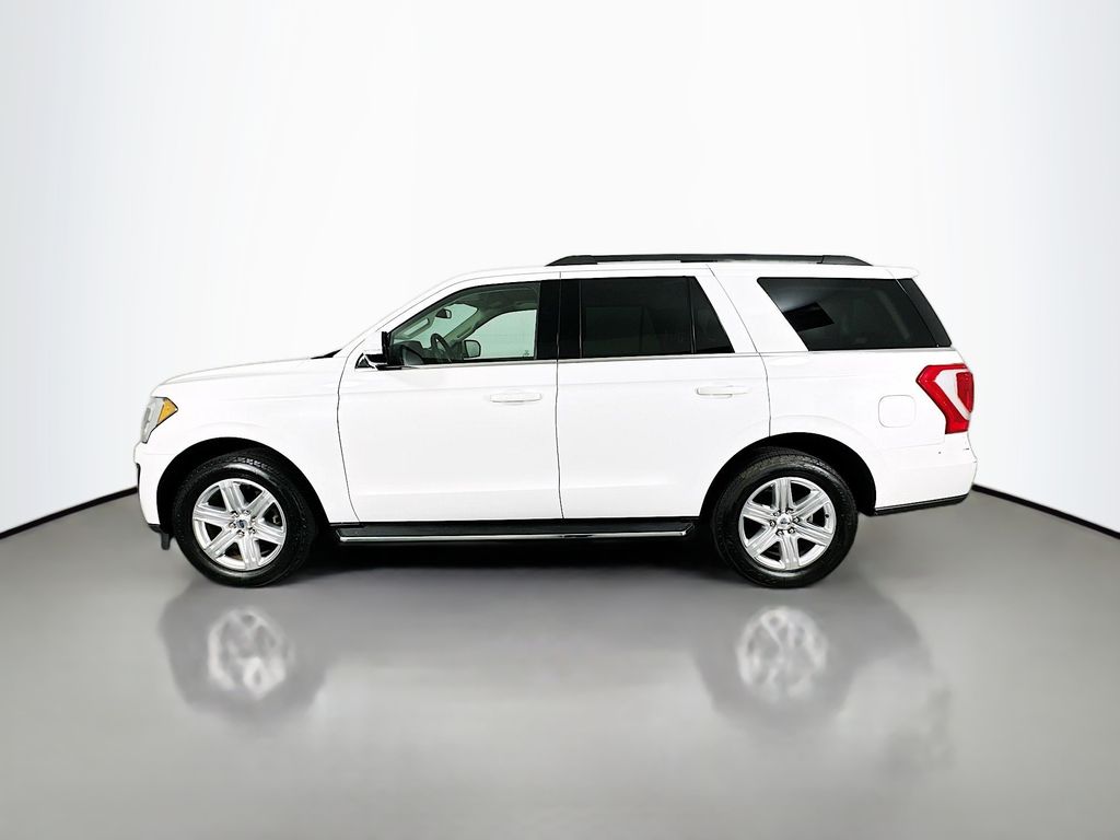 2020 Ford Expedition XLT's photo