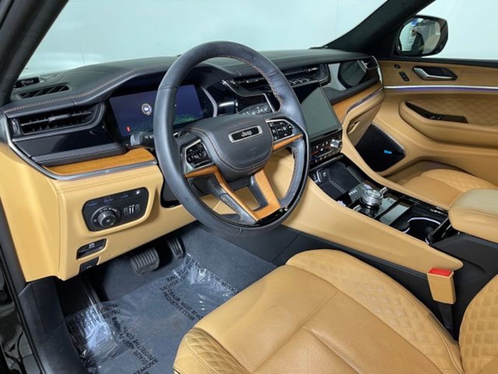 Used 2023 Jeep Grand Cherokee Summit Reserve 4xe SUV