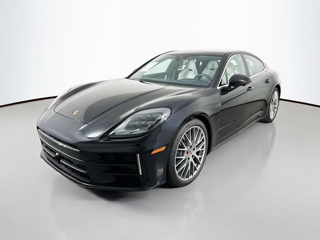 2024 Porsche Panamera Base's photo