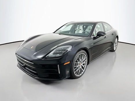 2024 Porsche Panamera 4 Hatchback
