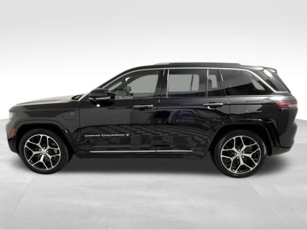 Used 2023 Jeep Grand Cherokee Summit Reserve 4xe SUV