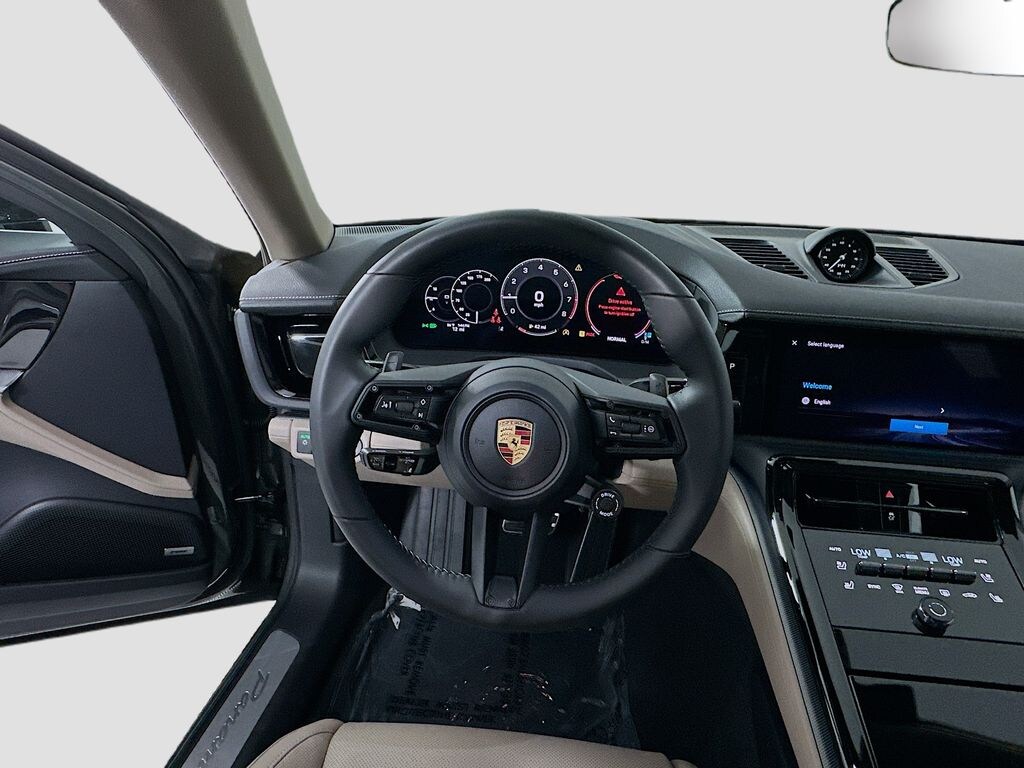 New 2026 Porsche Panamera Hatchback