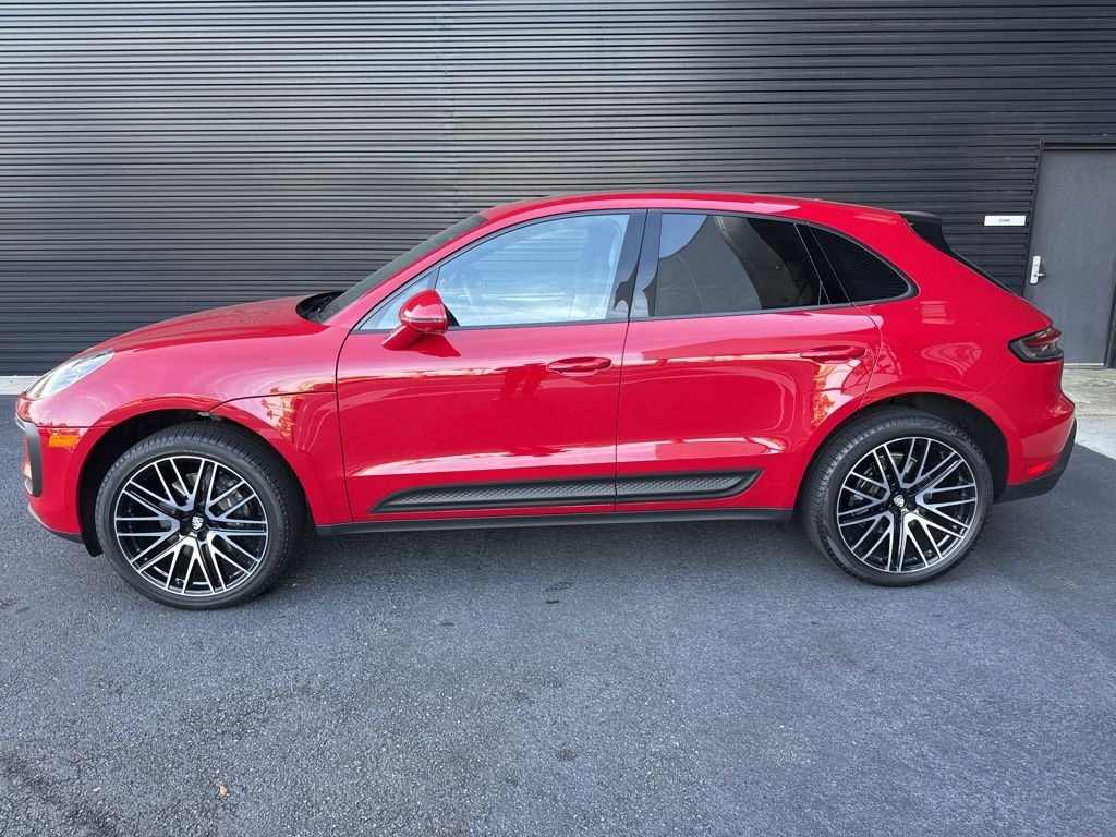 Certified 2025 Porsche Macan SUV