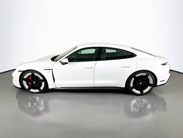 2025 Porsche Taycan 4S Sedan