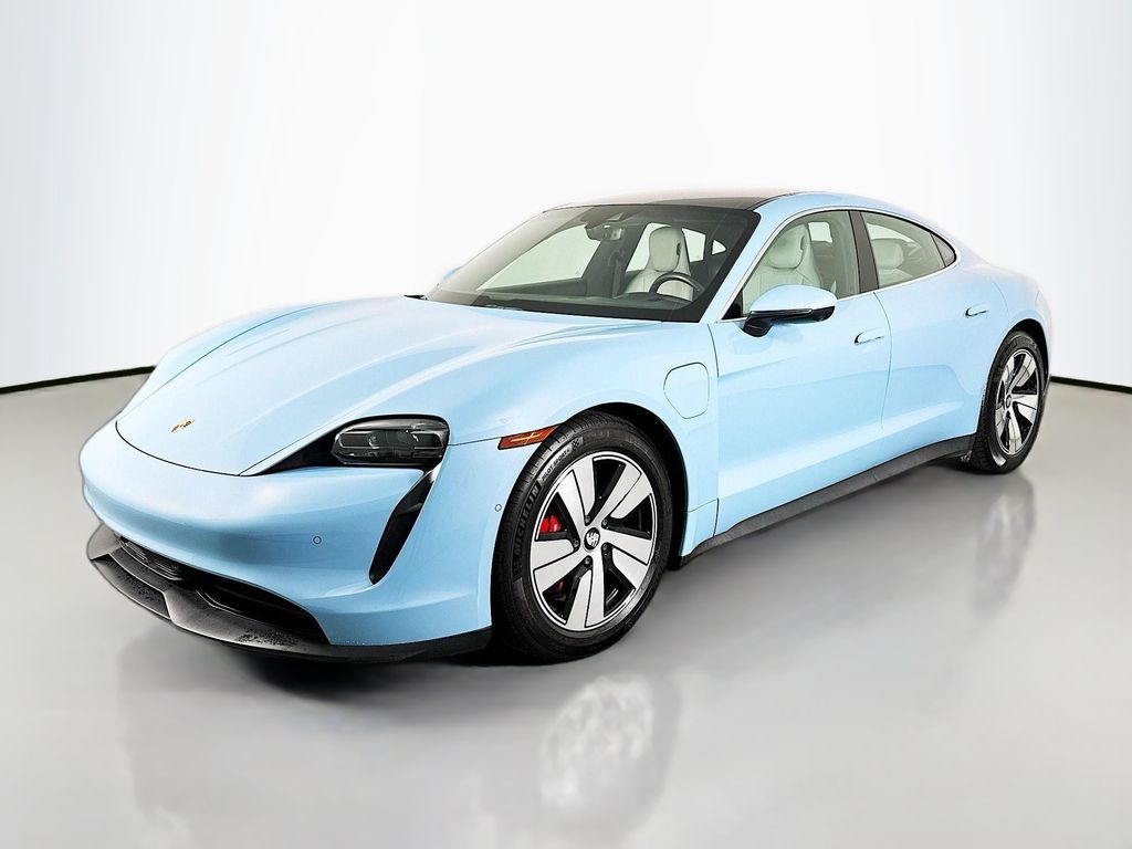 2020 Porsche Taycan S's photo