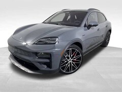 2025 Porsche Macan Electric Turbo SUV