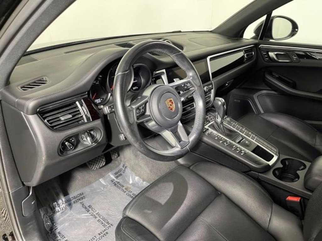 Certified 2020 Porsche Macan  SUV