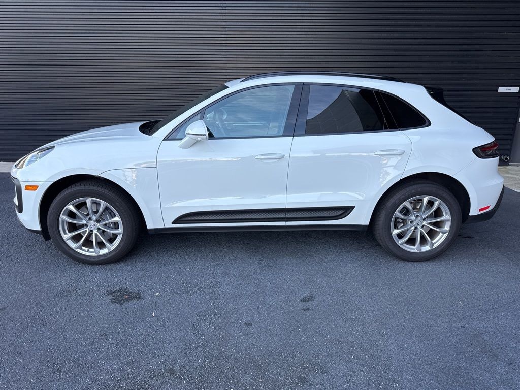 Certified 2025 Porsche Macan SUV