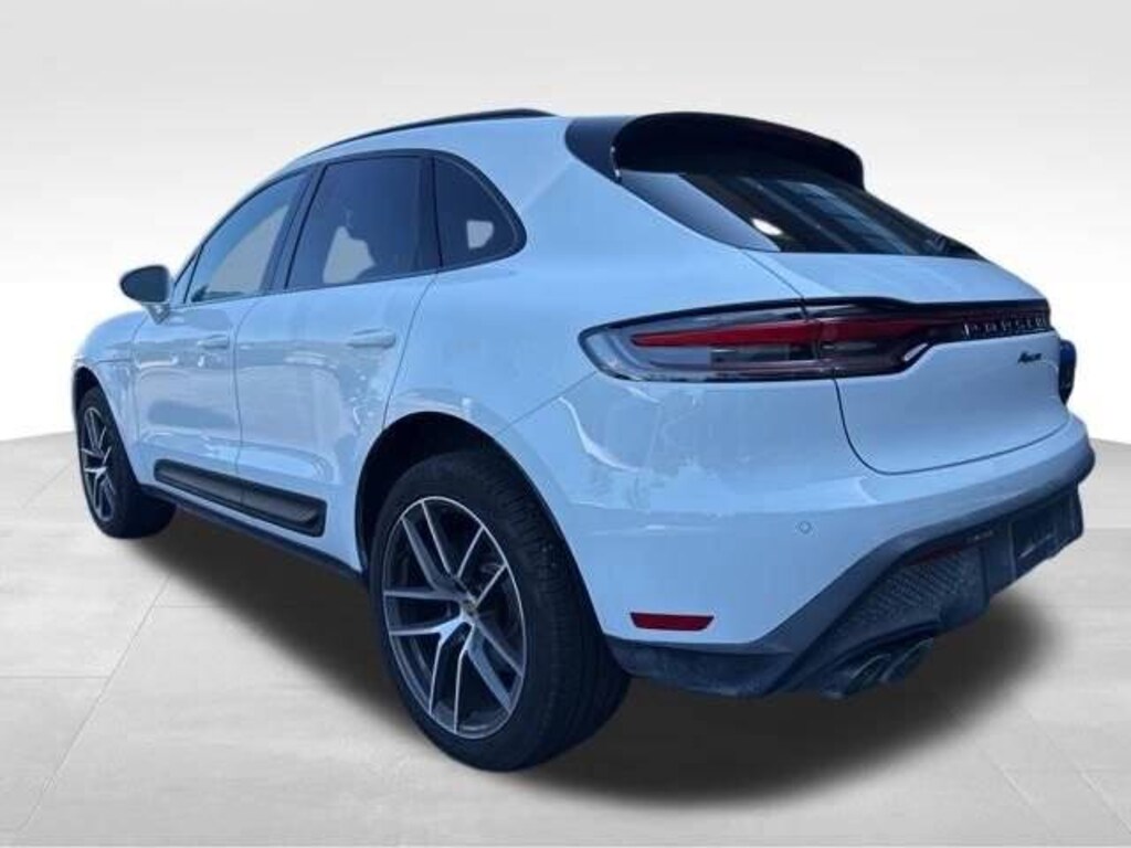 New 2025 Porsche Macan  SUV