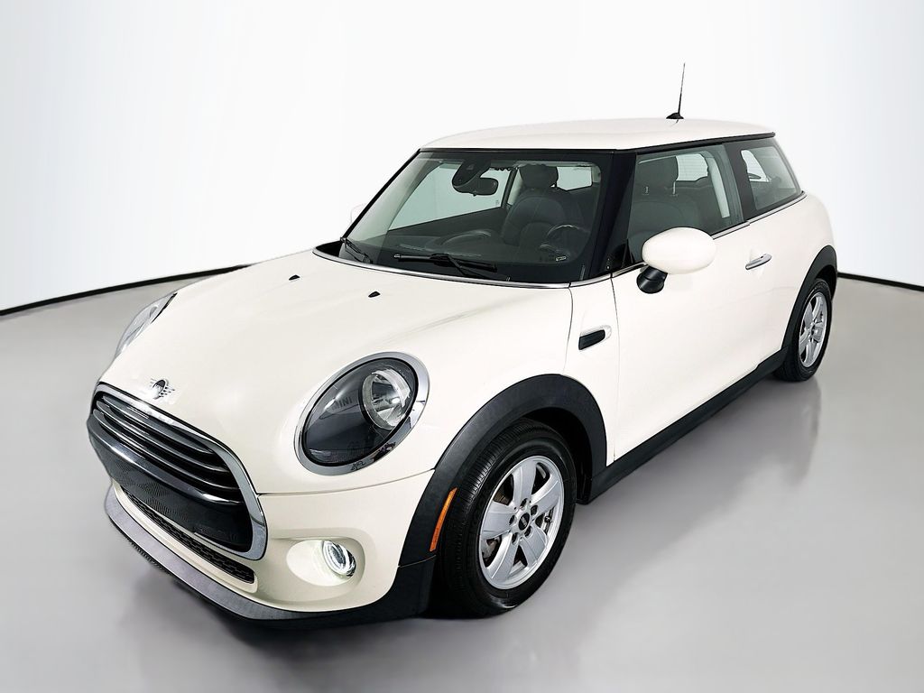 2021 MINI Hardtop's photo
