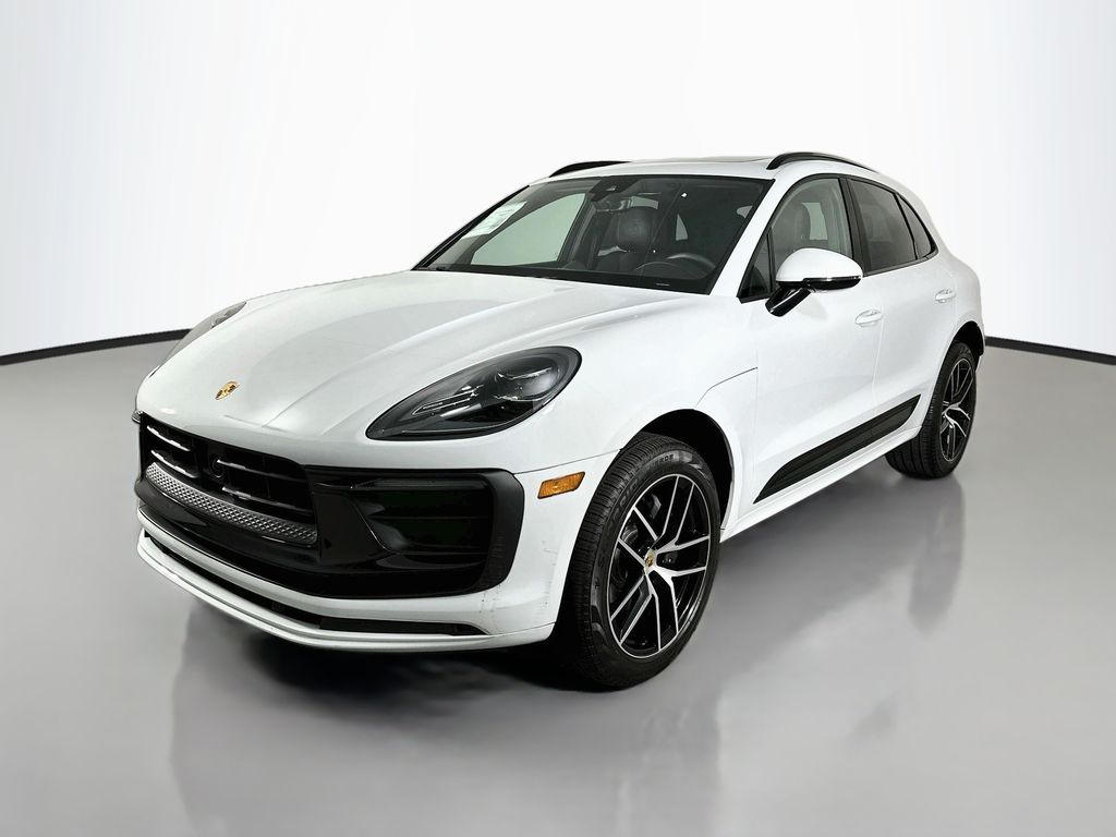2025 Porsche Macan