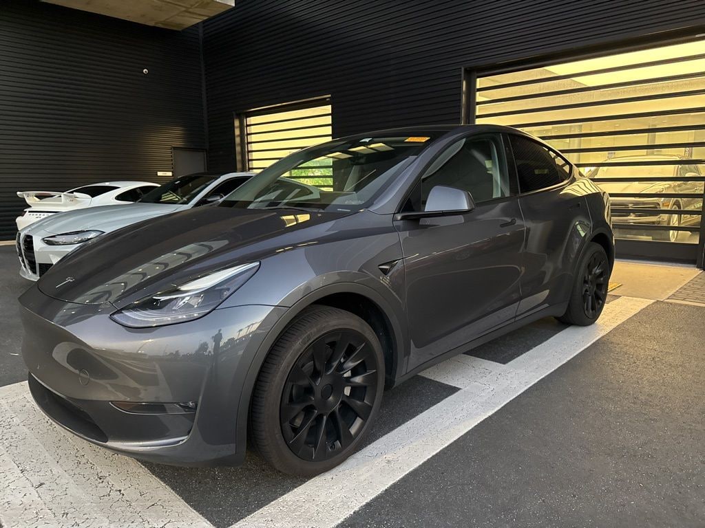 Used 2023 Tesla Model Y Long Range SUV