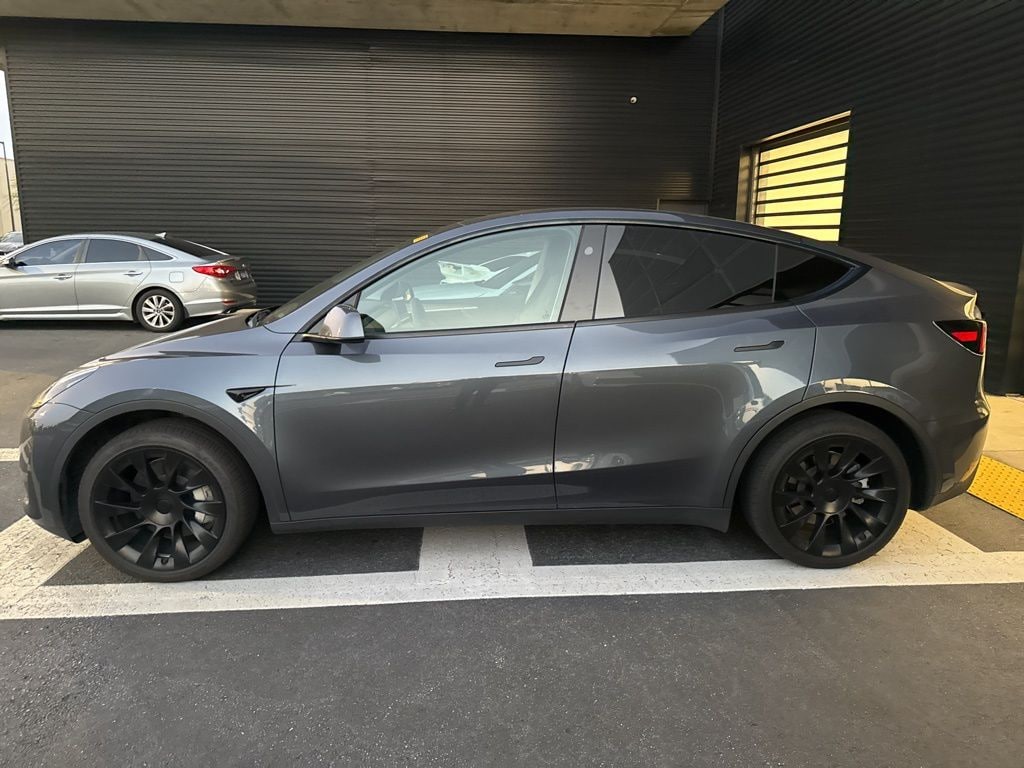 Used 2023 Tesla Model Y Long Range SUV