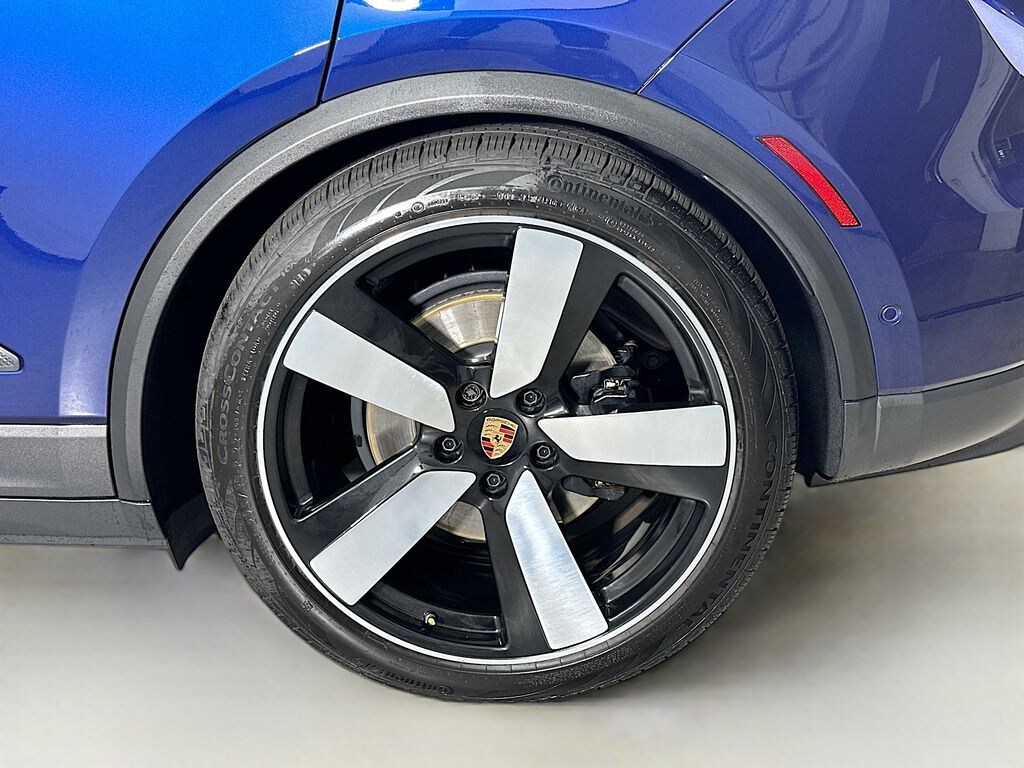 Certified 2025 Porsche Macan Electric RWD SUV