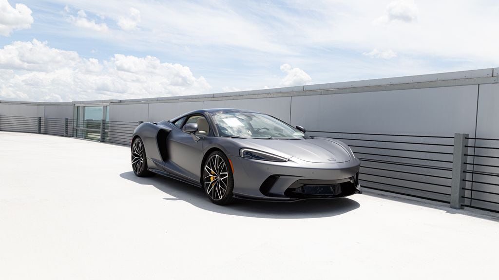 2023 McLaren GT -'s photo