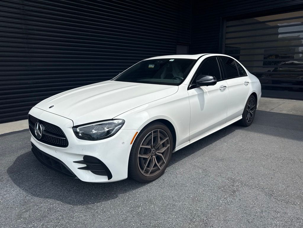 2023 Mercedes-Benz E-Class E350's photo