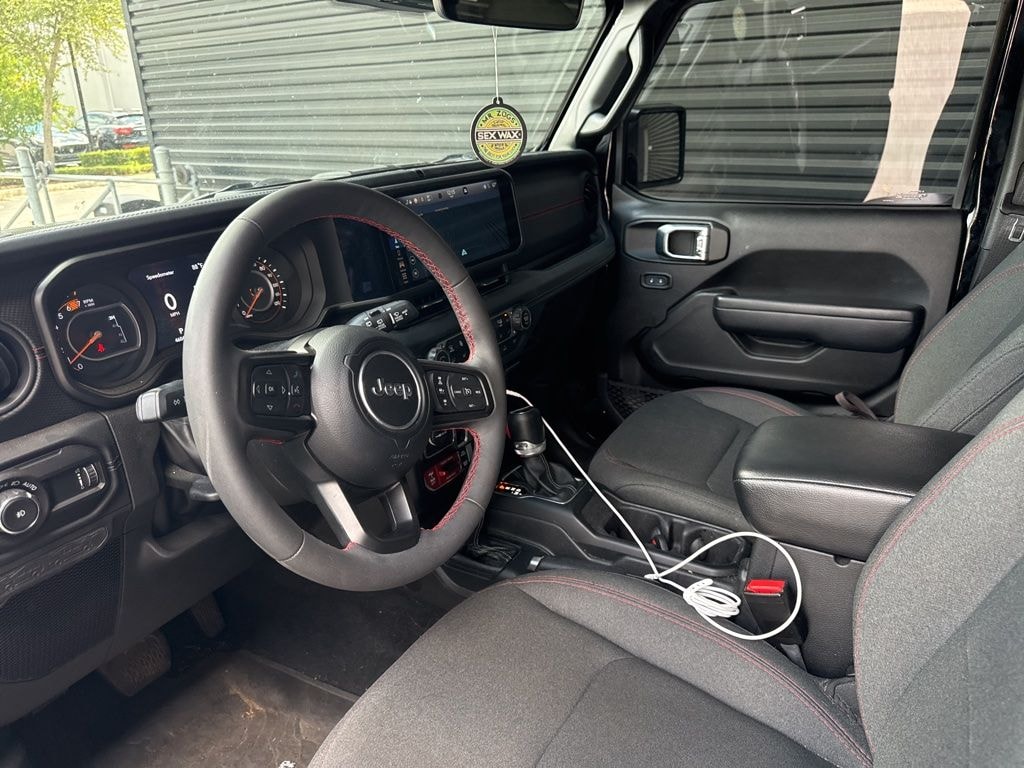 Used 2024 Jeep Wrangler Rubicon SUV