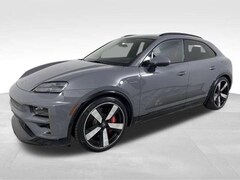 2025 Porsche Macan Electric Turbo SUV