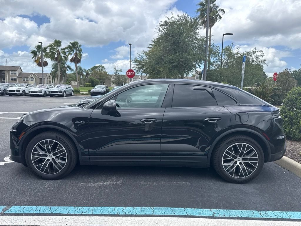 Certified 2026 Porsche Macan Base with VIN WP1AD2XA1TL075503 for sale in Orlando, FL