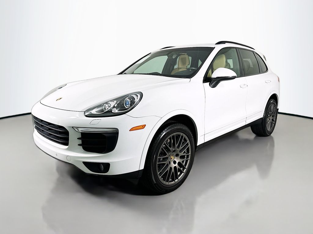 2018 Porsche Cayenne Platinum Edition's photo