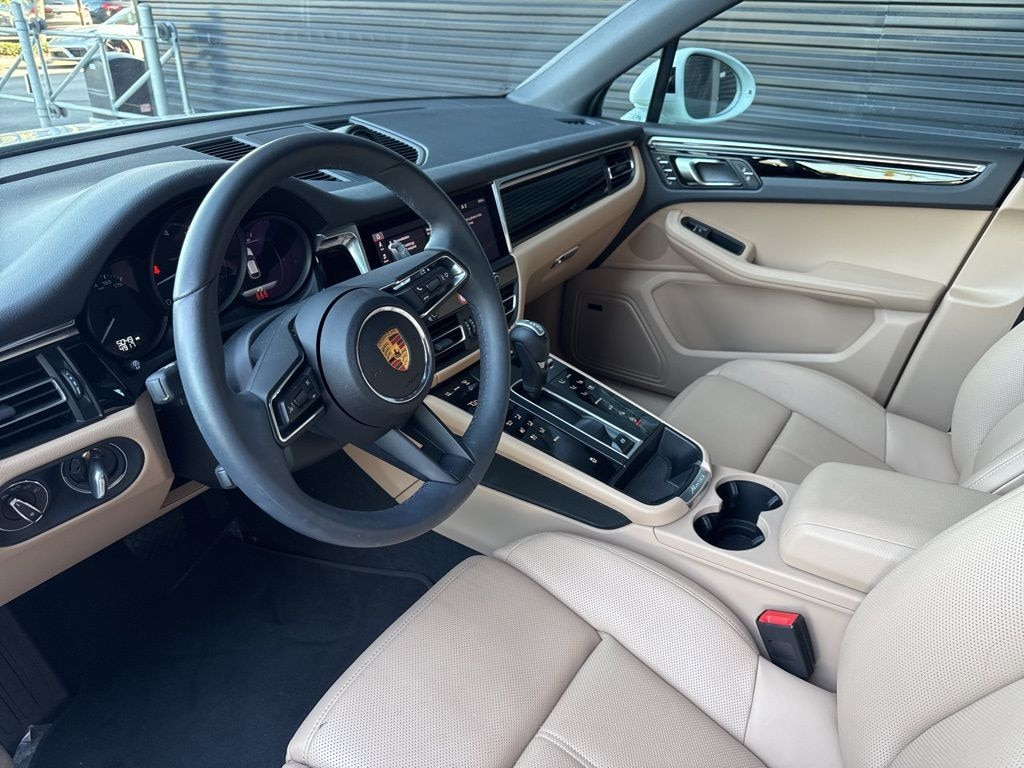 Certified 2025 Porsche Macan SUV