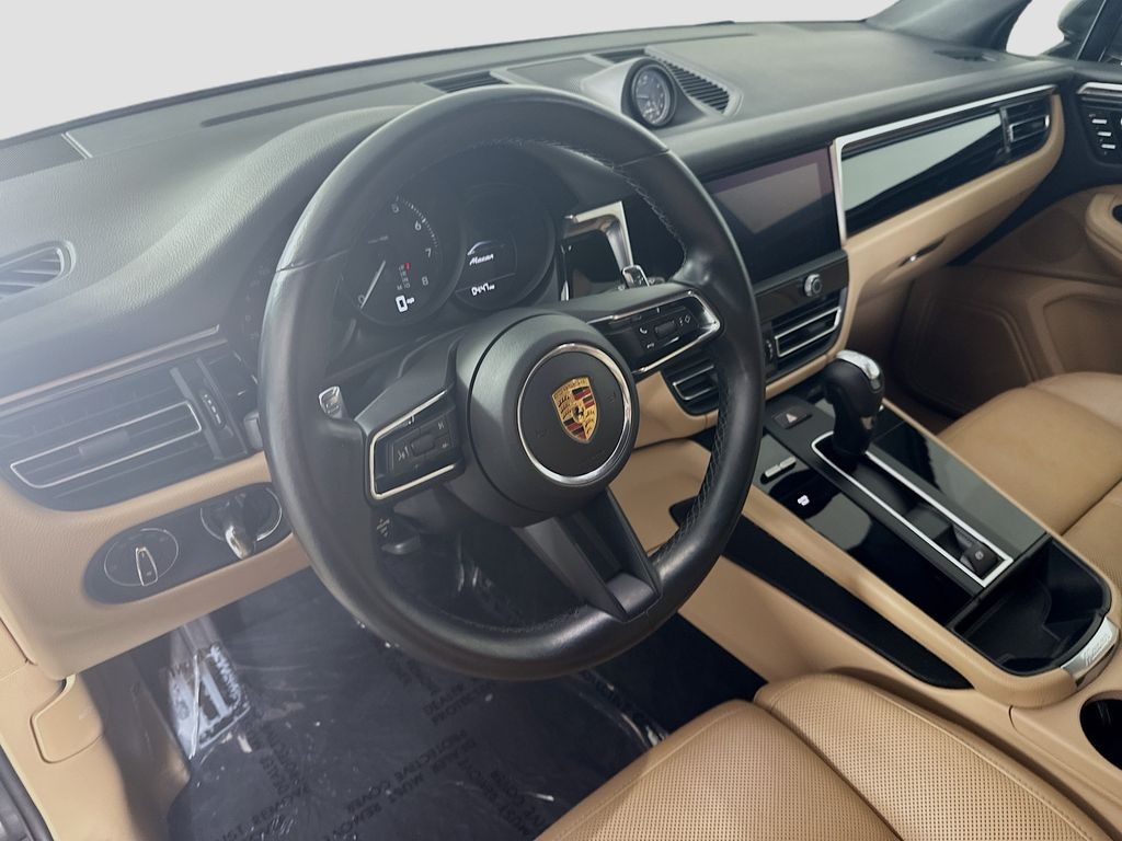 Certified 2022 Porsche Macan SUV