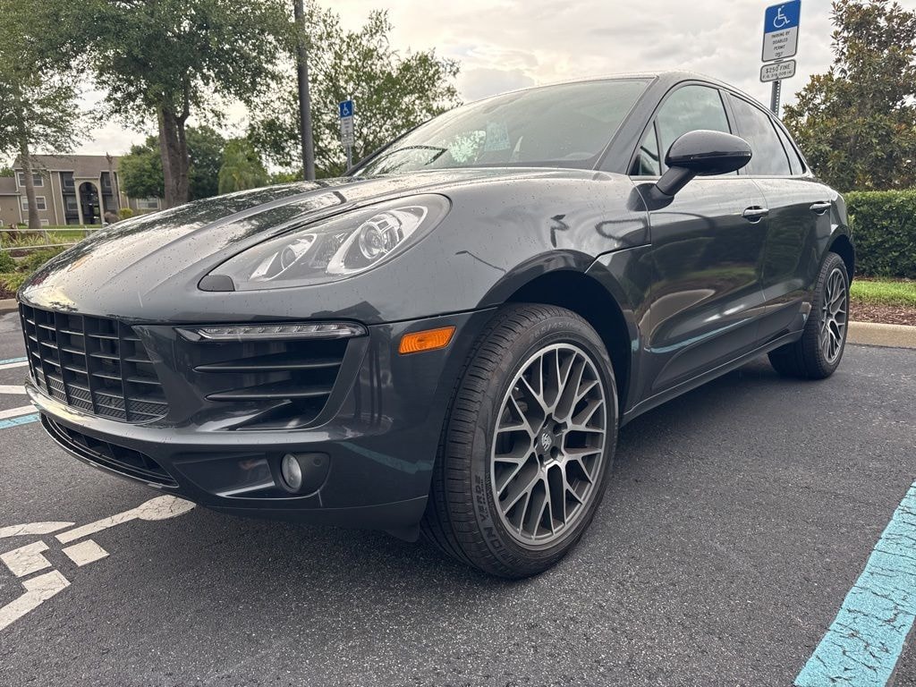 Used 2018 Porsche Macan SUV