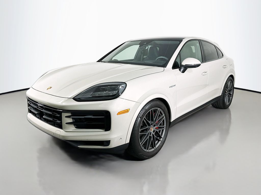 2025 Porsche Cayenne Coup S E-Hybrid's photo