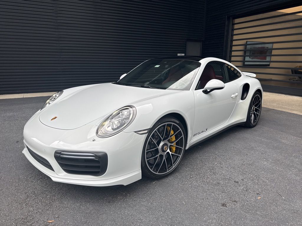 2017 Porsche 911's photo