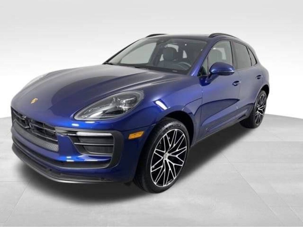 New 2025 Porsche Macan  SUV
