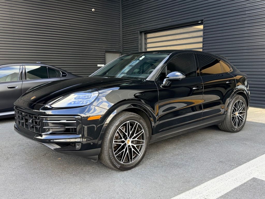 2024 Porsche Cayenne Coup Base