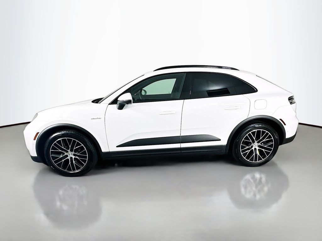 Certified 2025 Porsche Macan Base with VIN WP1AD2XA0SL077709 for sale in Orlando, FL