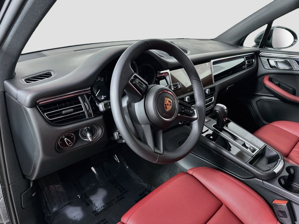 New 2026 Porsche Macan SUV