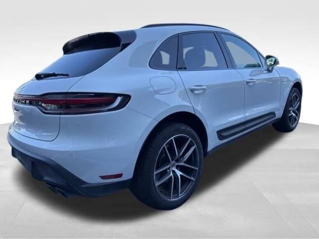 New 2025 Porsche Macan  SUV