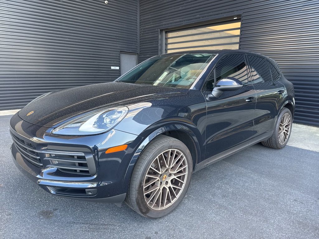 2023 Porsche Cayenne Base