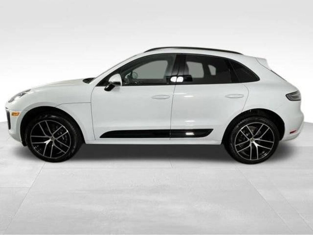 New 2025 Porsche Macan  SUV