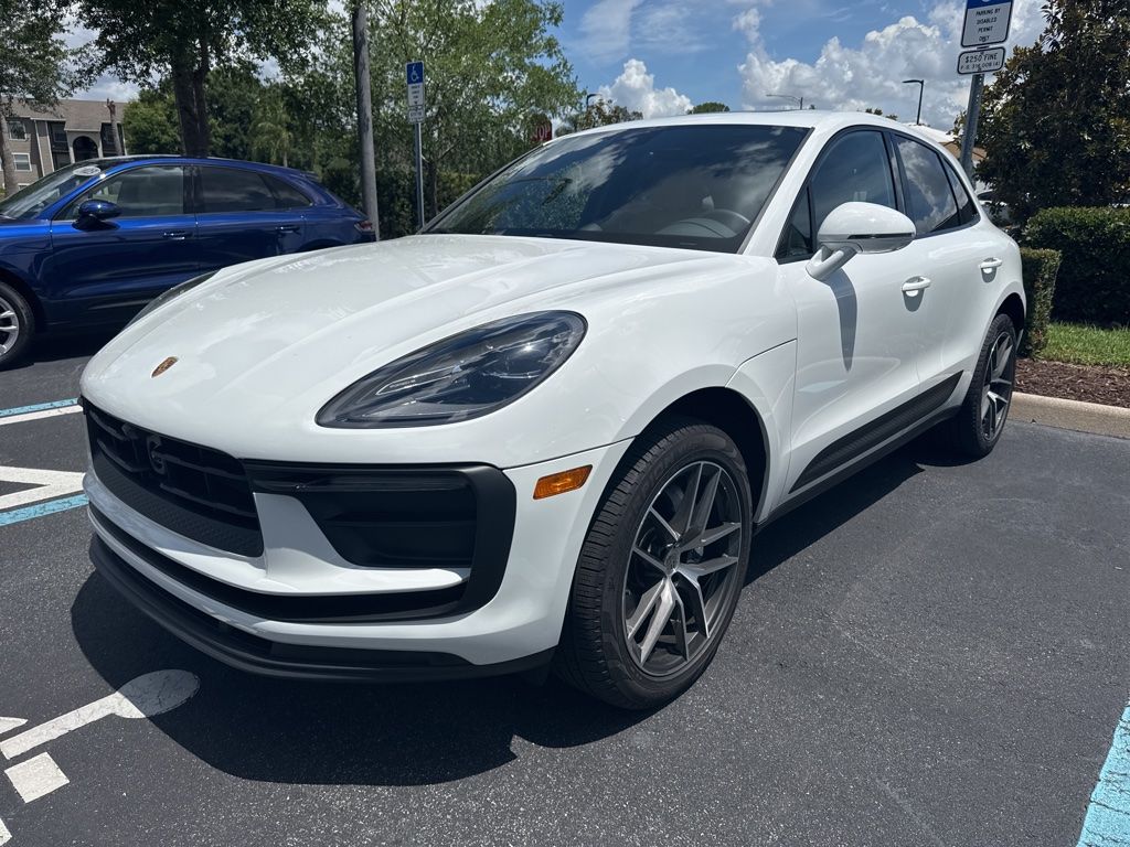 2026 Porsche Macan's photo