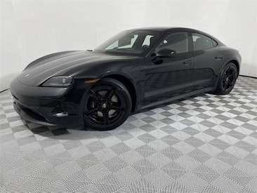 2025 Porsche Taycan 4S Sedan
