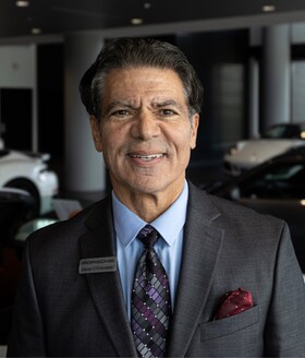 Staff member George Bonafede from ID_04350cff8a9b