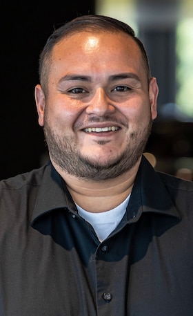 Staff member Michael Chavez from ID_6aa8599aa4ab
