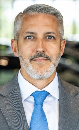 Staff member Eric Dent from ID_11028e8a7397