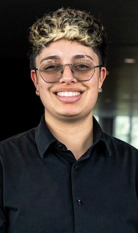 Staff member Michelle Lopera from ID_6aa8599aa4ab