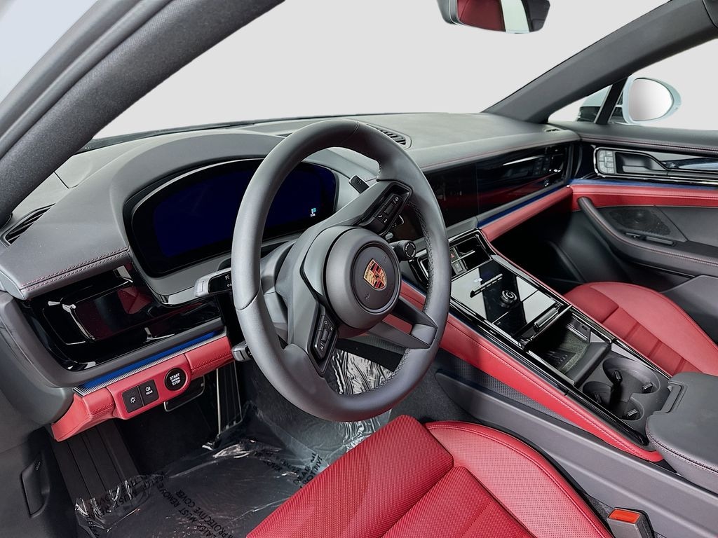 New 2025 Porsche Panamera Hatchback