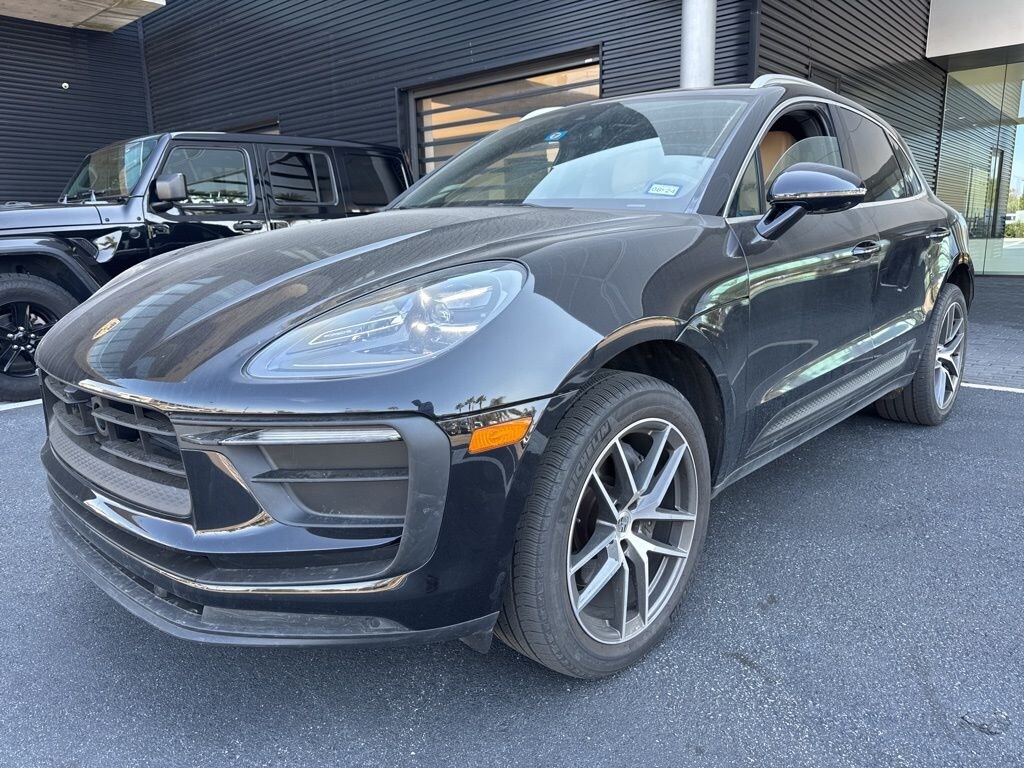 Certified 2022 Porsche Macan SUV