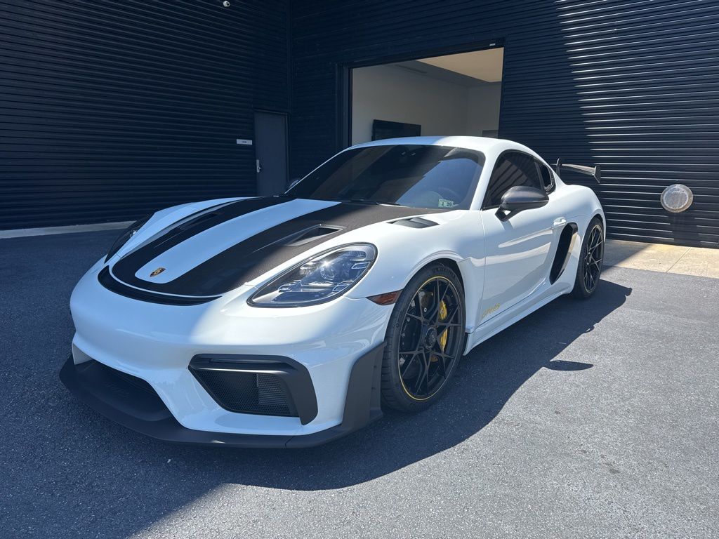 2024 Porsche 718 Cayman GT4 RS's photo