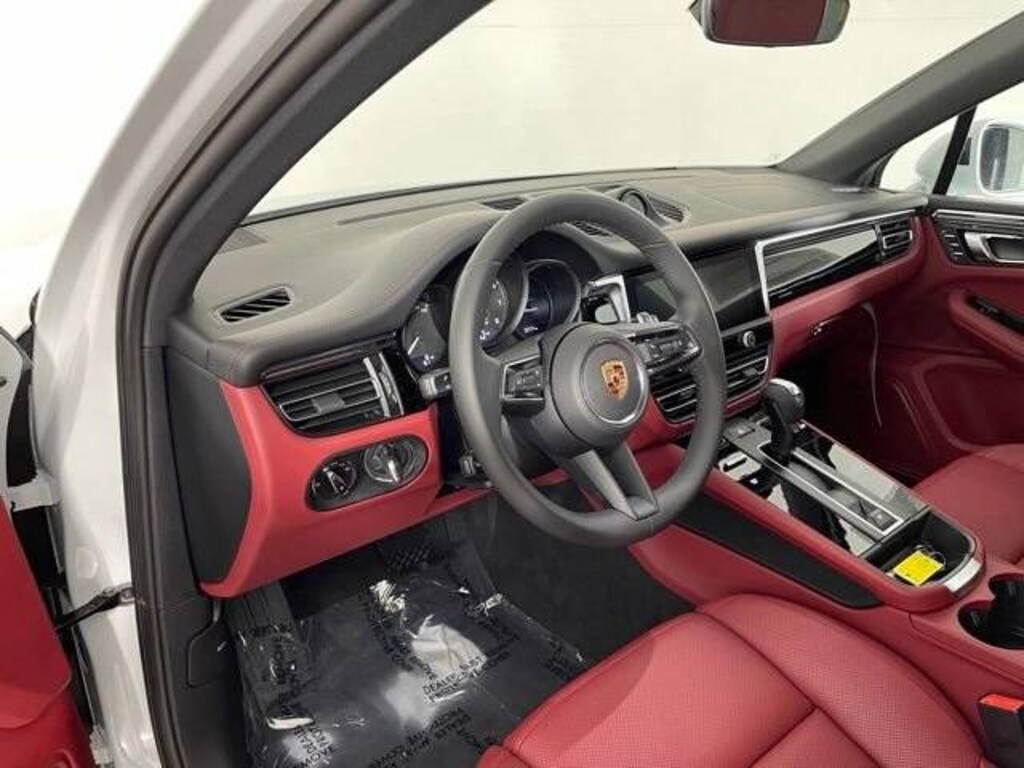 New 2026 Porsche Macan SUV