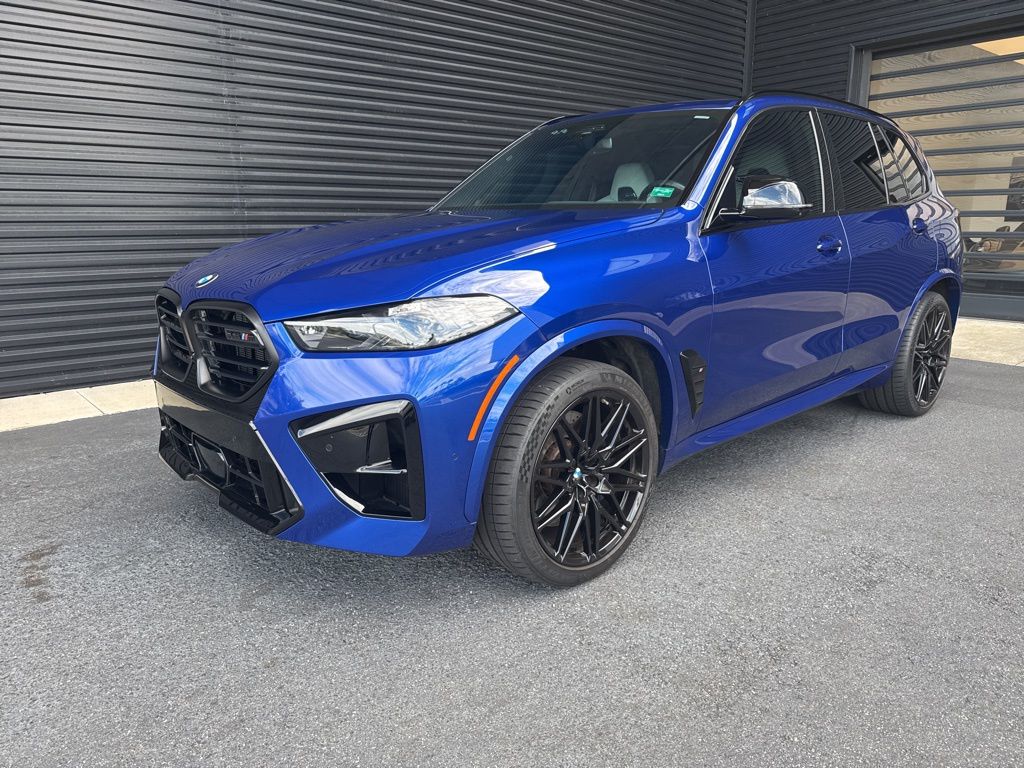 2024 BMW X5 M Base's photo