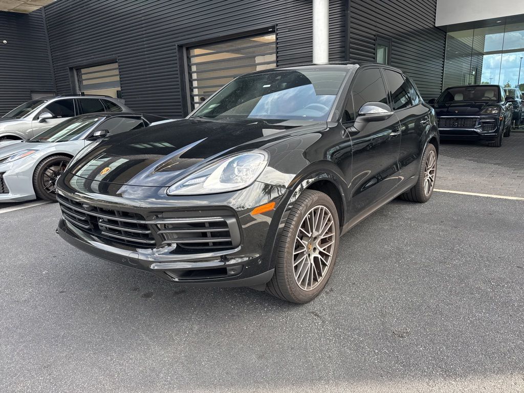 2023 Porsche Cayenne Platinum Edition's photo